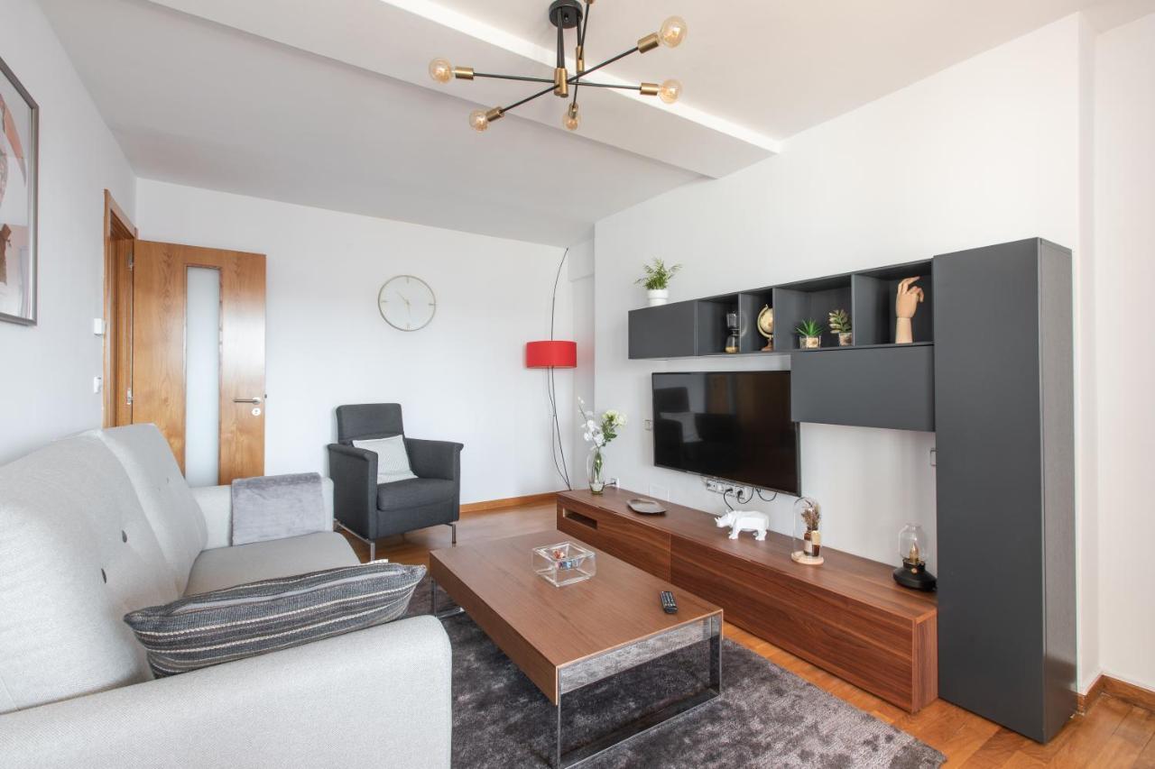 Luminoso Apartamento En Cuatro Caminos 아 코루냐 외부 사진